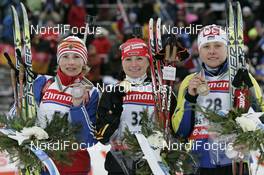09.02.2008, Oestersund, Sweden (SWE): l-r: Albina Akhatova (RUS), Andrea Henkel (GER), Oksana Khvostenko (UKR) - IBU World Championchip of Biathlon, medal shooting - Oestersund (SWE). www.nordicfocus.com. c Furtner/NordicFocus. Every downloaded picture is fee-liable.