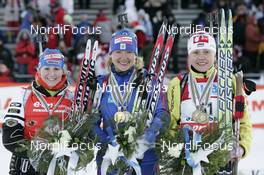 14.02.2008, Oestersund, Sweden (SWE): l-r: Martina Glagow (GER), Ekaterina Iourieva (RUS), Oksana Khvostenko (UKR) - IBU World Championchip of Biathlon, medal shooting - Oestersund (SWE). www.nordicfocus.com. c Furtner/NordicFocus. Every downloaded picture is fee-liable.