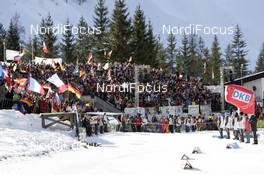 14.12.2008, Hochfilzen, Austria (AUT): fans of biathlon - IBU world cup biathlon, relay men, Hochfilzen (AUT). www.nordicfocus.com. © Furtner/NordicFocus. Every downloaded picture is fee-liable.
