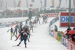 21.12.2008, Hochfilzen, Austria (AUT): the women leaving the stadium - IBU world cup biathlon, relay women, Hochfilzen (AUT). www.nordicfocus.com. © Felgenhauer/NordicFocus. Every downloaded picture is fee-liable.