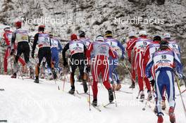 05.01.08, Val di Fiemme, Italy (ITA): men in the uphill - FIS world cup cross-country, tour de ski, mass men, Val di Fiemme (ITA). www.nordicfocus.com. c Felgenhauer/NordicFocus. Every downloaded picture is fee-liable.