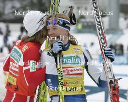 02.03.2008, Lahti, Finland (FIN): l-r: Astrid Jacobsen (NOR), Virpi Kuitunen (FIN) - FIS world cup cross-country, 10km women, Lahti (FIN). www.nordicfocus.com. c Furtner/NordicFocus. Every downloaded picture is fee-liable.