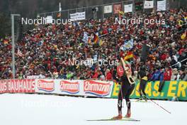 13.01.2009, Ruhpolding, Germany (GER): Biathlon feature with crowded grand stand - IBU world cup biathlon, training, Ruhpolding (GER). www.nordicfocus.com. © Manzoni/NordicFocus. Every downloaded picture is fee-liable.