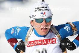24.01.2009, Antholz, Italy (ITA): Sylvie Becaert (FRA), Fischer, Rottefella, Exel, Odlo - IBU world cup biathlon, pursuit women, Antholz (ITA). www.nordicfocus.com. © Manzoni/NordicFocus. Every downloaded picture is fee-liable.