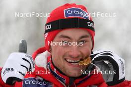 22.02.2009, Liberec, Czech Republic (CZE): Petter Northug (NOR), Fischer, Rottefella, Alpina, Ski Go, Swix, gold medal pursuit - FIS nordic world ski championships, cross-country, medals, Liberec (CZE). www.nordicfocus.com. © Hemmersbach/NordicFocus. Every downloaded picture is fee-liable.