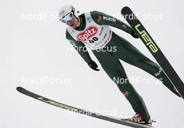 06.02.2009, Seefeld, Austria (AUT): Tino Edelmann (GER), Madshus, Rottefella, adidas - FIS world cup nordic combined, provisional competition round ski jumping, Seefeld (AUT). www.nordicfocus.com. © Furtner/NordicFocus. Every downloaded picture is fee-liable.
