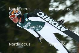15.02.2009, Klingenthal, Germany (GER): Bill Demong (USA), Atomic - FIS world cup nordic combined, individual gundersen HS140/10km, Klingenthal (GER). www.nordicfocus.com. © Lange/NordicFocus. Every downloaded picture is fee-liable.