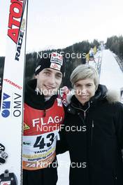 09.01.2009, Bad Mitterndorf, Austria (AUT): l-r: Wolfgang Loitzl (AUT), Atomic, Katerina Neumannova OK chief of Liberec- FIS world cup ski jumping, Qualification, Bad Mitterndorf (AUT). www.nordicfocus.com. © Furtner/NordicFocus. Every downloaded picture is fee-liable.