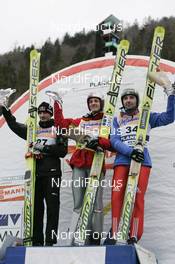20.03.2009, Planica, Slovenia (SLO): l-r: Adam Malysz (POL), Fischer, Gregor Schlierenzauer (AUT), Fischer, Dimitry Vassiliev (RUS), Fischer, adidas  - FIS world cup ski jumping, individual HS215, Planica (SLO). www.nordicfocus.com. © Furtner/NordicFocus. Every downloaded picture is fee-liable.