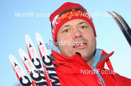 07.01.2010, Oberhof, Germany (GER): Industry Feature: Bartel "Basti" Gruber (AUT), Atomic racing service - IBU world cup biathlon, relay men, Oberhof (GER). www.nordicfocus.com. © Manzoni/NordicFocus. Every downloaded picture is fee-liable.