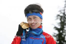 25.02.2010, Whistler, Canada (CAN): Olga Medvedtseva (RUS), Madshus, Rottefella, adidas - Olympic Winter Games Vancouver 2010, biathlon, medals, Whistler (CAN). www.nordicfocus.com. © NordicFocus. Every downloaded picture is fee-liable.