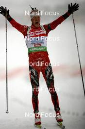 12.12.2010, Hochfilzen, Austria (AUT): Tarjei Boe (NOR), Fischer, Rottefella, Swix, ODLO - IBU world cup biathlon, relay men, Hochfilzen (AUT). www.nordicfocus.com. © Manzoni/NordicFocus. Every downloaded picture is fee-liable.