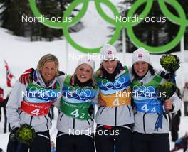 25.02.2010, Whistler, Canada (CAN): Team Norway, l-r: Vibeke W. Skofterud (NOR), Fischer, Rottefella, Alpina, One Way, Swix, Therese Johaug (NOR), Fischer, Salomon, Swix, Kristin Stoermer Steira (NOR), Madshus, Rottefella, One Way, Swix, Marit Bjoergen (NOR), Fischer, Rottefella, Swix  - Olympic Winter Games Vancouver 2010, cross-country, 4x5km women, Whistler (CAN). www.nordicfocus.com. © NordicFocus. Every downloaded picture is fee-liable.