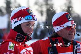 20.11.2010, Gaellivare, Sweden (SWE): group, l-r: Astrid Jacobsen (NOR), Fischer, Rottefella, Swix, Age Skinstad (NOR), Headcoach Team Norway   - FIS world cup cross-country, 10km women, Gaellivare (SWE). www.nordicfocus.com. © Hemmersbach/NordicFocus. Every downloaded picture is fee-liable.
