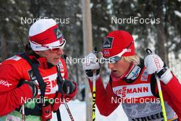 20.11.2010, Gaellivare, Sweden (SWE): group, l-r: Age Skinstad (NOR), Headcoach Team Norway, Vibeke W. Skofterud (NOR), Fischer, Rottefella, Alpina, One Way, Swix  - FIS world cup cross-country, 10km women, Gaellivare (SWE). www.nordicfocus.com. © Hemmersbach/NordicFocus. Every downloaded picture is fee-liable.