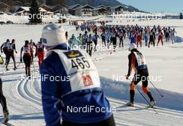 23.01.2010, Lienz, Austria (AUT): athletes just after the start - Dolomiten Classicrace, Lienz (AUT). www.nordicfocus.com. © Felgenhauer/NordicFocus. Every downloaded picture is fee-liable.