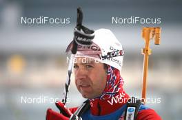 05.01.2011, Oberhof, Germany (GER): Ole Einar Bjoerndalen (NOR), Madshus, Rottefella, Odlo - IBU world cup biathlon, relay men, Oberhof (GER). www.nordicfocus.com. © Manzoni/NordicFocus. Every downloaded picture is fee-liable.