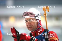 05.01.2011, Oberhof, Germany (GER): Ole Einar Bjoerndalen (NOR), Madshus, Rottefella, Odlo - IBU world cup biathlon, relay men, Oberhof (GER). www.nordicfocus.com. © Manzoni/NordicFocus. Every downloaded picture is fee-liable.