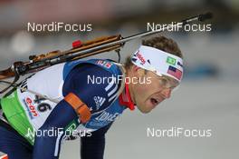 02.12.2011, Oestersund, Sweden (SWE): Lowell Bailey (USA), Rossignol, Rottefella, One Way - IBU world cup biathlon, sprint men, Oestersund (SWE). www.nordicfocus.com. © Manzoni/NordicFocus. Every downloaded picture is fee-liable.