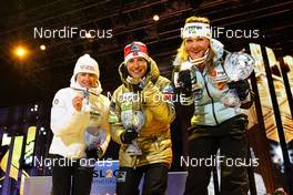 24.02.2011, Oslo, Norway (NOR): (l-r) Arianna Follis (ITA), Fischer, Swix, Salomon, Marit Bjoergen (NOR), Fischer, Swix, Rottefella and Petra Majdic (SLO), Fischer, One Way, Alpina, Rottefella - FIS nordic world ski championships, cross-country, individual sprint, Oslo (NOR). www.nordicfocus.com. © Laiho/NordicFocus. Every downloaded picture is fee-liable.