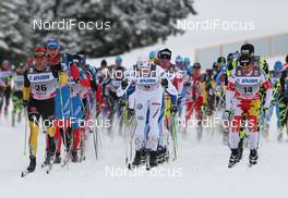17.12.2011, Rogla, Slovenia (SLO): group, in front l-r: Jens Filbrich (GER), Rossignol, Rottefella, One Way, adidas, Daniel Rickardsson (SWE), Fischer, Salomon, Swix, Ivan Babikov (CAN), Salomon, One Way - FIS world cup cross-country, mass men, Rogla (SLO). www.nordicfocus.com. © Hemmersbach/NordicFocus. Every downloaded picture is fee-liable.