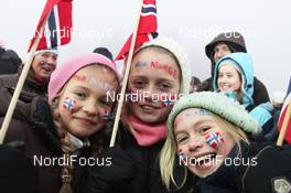 25.02.2011, Oslo, Norway (NOR): Feature: Young Norwegian Fans - FIS nordic world ski championships, ski jumping, individual HS106 women, Oslo (NOR). www.nordicfocus.com. © Hemmersbach/NordicFocus. Every downloaded picture is fee-liable.