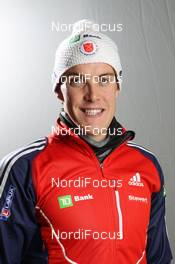 26.11.2012, Oestersund, Sweden (SWE): Leif Nordgren (USA), Fischer, Rottefella, Alpina, OneWay, adidas - IBU world cup biathlon, supplier photoshooting, Oestersund (SWE). www.nordicfocus.com. © Manzoni/NordicFocus. Every downloaded picture is fee-liable.