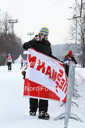 01.02.2012, Moscow, Russia (RUS): FIS-Marketing prepairing the advertising banners - FIS world cup cross-country, training, Moscow (RUS). www.nordicfocus.com. © Hemmersbach/NordicFocus. Every downloaded picture is fee-liable.