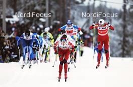 25.11.2012, Gaellivare, Sweden (SWE): Heidi Weng (NOR) leads a small group - FIS world cup cross-country, 4x5km women, Gaellivare (SWE). www.nordicfocus.com. © Felgenhauer/NordicFocus. Every downloaded picture is fee-liable.