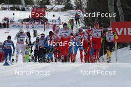 13.12.2012, Canmore, Canada (CAN): l-r Anne Kylloenen (FIN) Fischer, Swix, Justyna Kowalczyk (POL), Fischer, Rottefella, Swix, Vibeke W. Skofterud (NOR), Fischer, Rottefella, Alpina, One Way, Swix, Katrin Zeller (GER), Rossignol, Rottefella, One Way, adidas  - FIS world cup cross-country, mass women, Canmore (CAN). www.nordicfocus.com. © Roycroft/NordicFocus. Every downloaded picture is fee-liable.