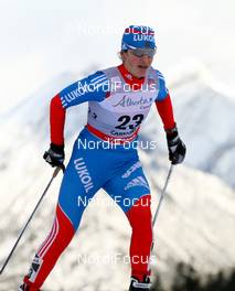 16.12.2012, Canmore, Canada (CAN): Larisa Shaidurova (RUS), Fischer, Swix, Salomon, Adidas - FIS world cup cross-country, skiathlon women, Canmore (CAN). www.nordicfocus.com. © Roycroft/NordicFocus. Every downloaded picture is fee-liable.