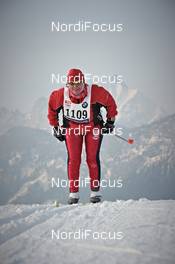 11.-12.02.2012, St. Johann, Austria (AUT): a slower racer a few meters before the finish line - Int. Tiroler Koasalauf, St. Johann (AUT). www.nordicfocus.com. © Felgenhauer/NordicFocus. Every downloaded picture is fee-liable.