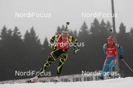 06.01.2013, Oberhof, Germany (GER): Marie Laure Brunet (FRA), Rossignol, Rottefella, Swix, Vita Semerenko (UKR), Fischer, Salomon, Swix - IBU world cup biathlon, pursuit women, Oberhof (GER). www.nordicfocus.com. © Manzoni/NordicFocus. Every downloaded picture is fee-liable.