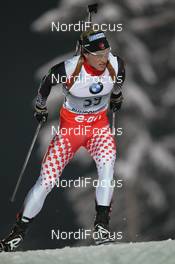 12.01.2013, Ruhpolding, Germany (GER): Scott Gow (CAN), Rossignol, Rottefella, Swix - IBU world cup biathlon, sprint men, Ruhpolding (GER). www.nordicfocus.com. © Manzoni/NordicFocus. Every downloaded picture is fee-liable.