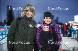 23.11.2013, Oestersund, Sweden (SWE): Helena Ekholm (SWE) with Husband David and daughter - IBU world cup biathlon, training, Oestersund (SWE). www.nordicfocus.com. © Manzoni/NordicFocus. Every downloaded picture is fee-liable.