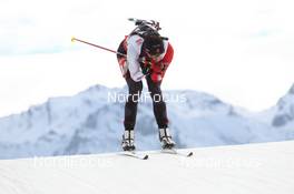 14.12.2013, Annecy-Le Grand Bornand, France (FRA): Rosanna Crawford (CAN) - IBU world cup biathlon, sprint women, Annecy-Le Grand Bornand (FRA). www.nordicfocus.com. © Manzoni/NordicFocus. Every downloaded picture is fee-liable.