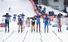 05.01.2013, Val di Fiemme, Italy (ITA): final sprint with Alexey Poltoranin (KAZ), Alex Harvey (CAN), Tobias Angerer (GER), Alexander Legkov (RUS), Giorgio Di Centa (ITA), Len Valjas (CAN) - FIS world cup cross-country, tour de ski, mass men, Val di Fiemme (ITA). www.nordicfocus.com. © Felgenhauer/NordicFocus. Every downloaded picture is fee-liable.