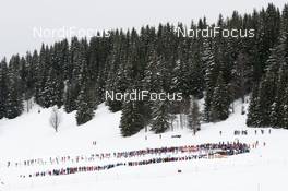 19.01.2013, La Clusaz, France (FRA): Group of athletes - FIS world cup cross-country, mass men, La Clusaz (FRA). www.nordicfocus.com. © Becker/NordicFocus. Every downloaded picture is fee-liable.