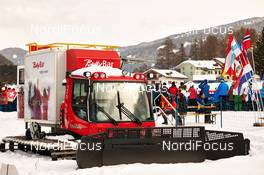 26.02.2013, Val di Fiemme, Italy (ITA): BullyBar at spectators area - FIS nordic world ski championships, cross-country, 10km women, Val di Fiemme (ITA). www.nordicfocus.com. © Felgenhauer/NordicFocus. Every downloaded picture is fee-liable.