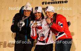 21.02.2013, Val di Fiemme, Italy (ITA): (l-r) Ida Ingemarsdotter (SWE), Rossignol, One Way, Rottefella, Craft, Rudy Project, Marit Bjoergen (NOR), Fischer, Swix, Rottefella and Maiken Caspersen Falla (NOR), Fischer, Swix, Alpina, Rottefella  - FIS nordic world ski championships, cross-country, individual sprint, Val di Fiemme (ITA). www.nordicfocus.com. © Laiho/NordicFocus. Every downloaded picture is fee-liable.