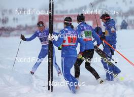 08.12.2013, Lillehammer, Norway (NOR): Team Finland celebrating the victory (l-r) Krista Laehteenmaeki (FIN), Madshus, Rottefella, Craft, Aino-Kaisa Saarinen (FIN), Rossignol, One Way, Rottefella, Craft, Anne Kylloenen (FIN), Fischer, Swix, Rottefella, Craft and Kerttu Niskanen (FIN), Fischer, Yoko, Rottefella, Craft - FIS world cup cross-country, 4x5km women, Lillehammer (NOR). www.nordicfocus.com. © Laiho/NordicFocus. Every downloaded picture is fee-liable.