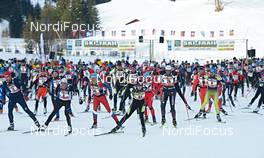 27.01.2013, Bad Hindelang, Germany (GER): start of the 55 k race with Sigrid Mutscheller (GER) - Skitrail Tannheimertal, Bad Hindelang (GER). www.nordicfocus.com. © Felgenhauer/NordicFocus. Every downloaded picture is fee-liable.