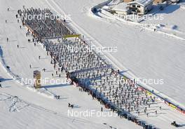 09.-10.02.2013, St. Johann, Austria (AUT): start seen from helicopter view - Int. Tiroler Koasaloppet, St. Johann (AUT). www.nordicfocus.com. © Felgenhauer/NordicFocus. Every downloaded picture is fee-liable.
