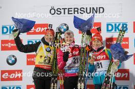 04.12.2014, Oestersund, Sweden (SWE): Kaisa Maekaeraeinen (FIN), Darya Domracheva (BLR), Valj Semerenko (UKR) - IBU world cup biathlon, individual women, Oestersund (SWE). www.nordicfocus.com. © Manzoni/NordicFocus. Every downloaded picture is fee-liable.