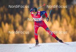 21.12.2014, Davos, Switzerland (SUI): Paal Golberg (NOR), Madshus, KV+, Rottefella - FIS world cup cross-country, individual sprint, Davos (SUI). www.nordicfocus.com. © Laiho/NordicFocus. Every downloaded picture is fee-liable.