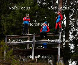 20.12.2014, Ramsau, Austria (AUT): austrian coaches watching the jump - FIS world cup nordic combined, team sprint HS98/2x7.5km, Ramsau (AUT). www.nordicfocus.com. © Felgenhauer/NordicFocus. Every downloaded picture is fee-liable.