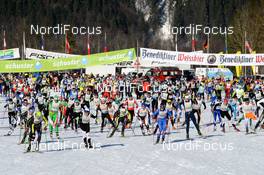 01.02.2014, Oberammergau, Germany (GER): start of the 46 km race - FIS Marathon Cup Koenig Ludwig Lauf, Oberammergau (GER). www.nordicfocus.com. © Rauschendorfer/NordicFocus. Every downloaded picture is fee-liable.