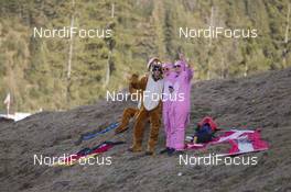 12.12.2015, Hochfilzen, Austria (AUT): Event Feature: Crazy Fans -  IBU world cup biathlon, pursuit women, Hochfilzen (AUT). www.nordicfocus.com. © Manzoni/NordicFocus. Every downloaded picture is fee-liable.