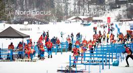 03.01.2015, Oberstdorf, Germany (GER): crowded ski depot out on the track - FIS world cup cross-country, tour de ski, training, Oberstdorf (GER). www.nordicfocus.com. © Felgenhauer/NordicFocus. Every downloaded picture is fee-liable.