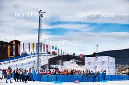 08.01.2015, Cortina-Toblach, Italy (ITA): crowded pre start area before the race - FIS world cup cross-country, tour de ski, pursuit men, Cortina-Toblach (ITA). www.nordicfocus.com. © Felgenhauer/NordicFocus. Every downloaded picture is fee-liable.